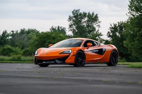 McLaren 570S (2016) - als Lot 154 an der Quail Versteigerung 2025