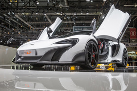 McLaren 675 LT - dem Long Tail F1 nachempfunden - auf dem Genfer Automobilsalon 2015