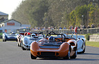 Bild: McLaren-Chevrolet M1B (1965) - angetreten in der Whitsun Trophy am Goodwood Revival 2012