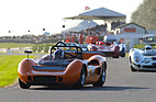 McLaren-Chevrolet M1B (1965) - angetreten in der Whitsun Trophy am Goodwood Revival 2012