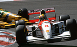 McLaren-Cosworth Ford MP4/8A F1 (1993) - am Lenkrad Ayrton Senna
