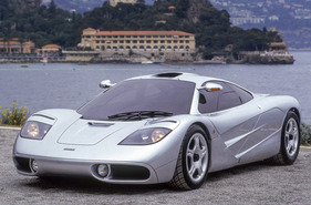 McLaren F1 (1992) - bei der Vorstellung in Monte Carlo McLaren F1 (1992) - bei der Vorstellung in Monte Carlo