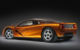 McLaren F1 (1993) - im Stand sind keine Spoiler sichtbar