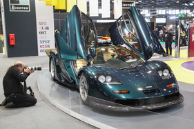 Bild McLaren F1 GT (1997) - Langheck-Prototyp, kaum je öffentlich gezeigt, Chassis 053XPGT - Rétromobile Paris 2022