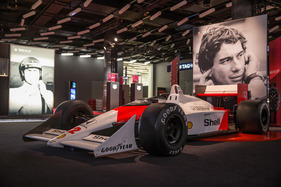 McLaren-Honda MP4-4 - der einzige richtig alte Wagen in der TAG-Heuer-Sonderschau - auf dem Genfer Automobilsalon 2015