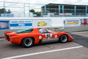 McLaren M6 GT (1969) am Grand Prix de l'Age d'Or 2017 in Dijon - CER1