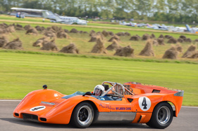 McLaren M6B (1968) - McLaren M6B 1968 - Bruce McLaren Tribute - Goodwood Revival 2015