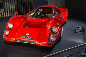 McLaren M6GT (1968) - im Prinzip der Vorgänger vom F1 und den heutigen McLaren-Supersportwagen - Rétromobile Paris 2020