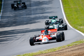 McLaren MP4/1 (1982) - Feld "F1" - Masters Historic Festival Brands Hatch 2023