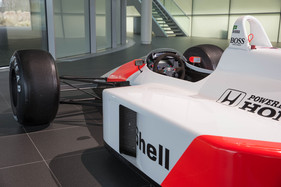 McLaren MP4-4 (1988)