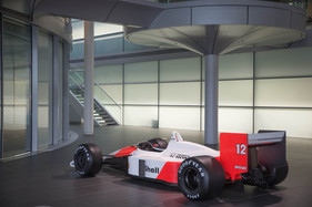 McLaren MP4-4 (1988)