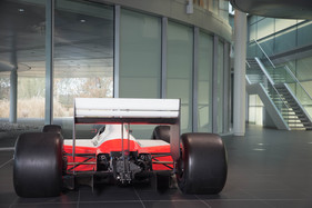 McLaren MP4-4 (1988)