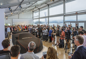 Bild McLaren P1 GTR (2016) - Weltweites Debut am Concours d'Elegance in Pebble Beach 2014