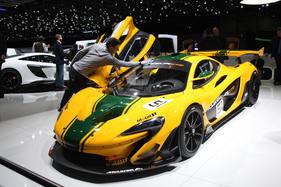 McLaren P1 GTR Race Car - auf den Spuren der eigenen Le-Mans-Erfolgte - auf dem Genfer Automobilsalon 2015