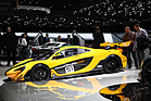 McLaren P1 GTR Race Car - mit Kriegsbemalung - auf dem Genfer Automobilsalon 2015