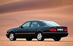 Bild: Mercdes-Benz E 230 (1995) - W210 mit coupéähnlicher Heckgestaltung, hier in Avantgarde-Ausführung
