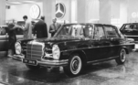 Mercedes 250 und 300 SE (1965) - Internationale Automobilausstellung (IAA) in Frankfurt 1965 - die neue Linie mit grossen Fensterflächen beim 250 und 300