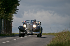 Mercedes 320 Cabriolet A (1937) - am Start beim GP Suisse 2012 in der Kategorie Renn- und Sportwagen bis 1945 (Vorkriegswagen)