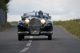 Mercedes 320 Cabriolet A (1937) - am Start beim GP Suisse 2012 in der Kategorie Renn- und Sportwagen bis 1945 (Vorkriegswagen)