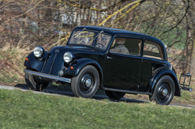 Mercedes-Benz 130 (1935) - 92 km/h gestand man dem Wagen damals zu