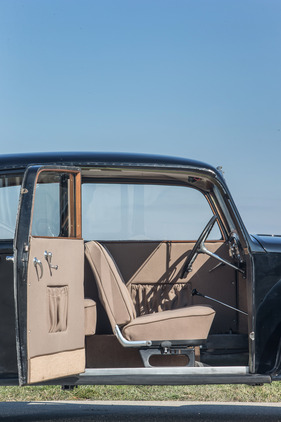 Mercedes-Benz 130 (1935) - weit öffnende Türen