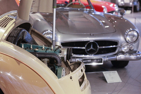 Bild Mercedes-Benz 170 H (1938) - der einzige Personenwagen von Mercedes-Benz mit Heckmotor - Sonderschau "Mercedes-Benz" im Pantheon Basel 2020/2021