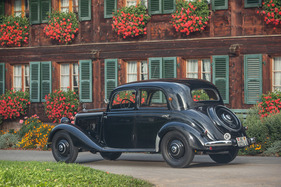 Mercedes-Benz 170 Va (1950) - Schwarz war damals eine beliebte Farbe
