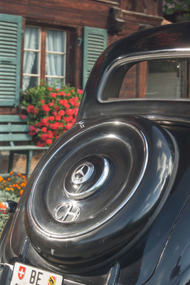 Mercedes-Benz 170 Va (1950) - das Reserverad liegt hinten auf und kann abgedeckt werden