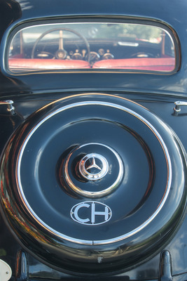 Mercedes-Benz 170 Va (1950) - schöne Verkleidung für das Reserverad