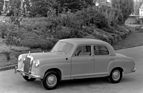 Artikelbild Neuer deutscher Auto-Trumpf - Mercedes-Benz 180 (im historischen Test)