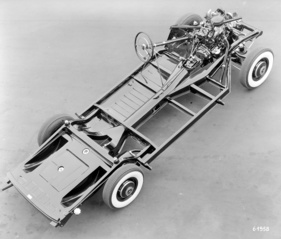 Mercedes Benz 180 (1953) - vollständiges Fahrgestell ohne Karosserie