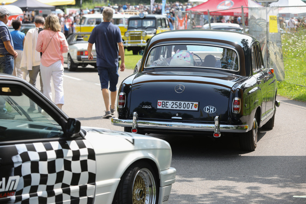 Mercedes-Benz 180 (1960) - Youngtimer Stockental 2025