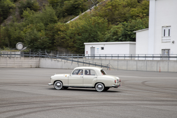 Mercedes-Benz 190 (1957) – Jungfrau-Rallye 2022