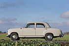 Mercedes Benz 190 (1960) - vergleichsweise kleine Räder an der stattlichen Limousine