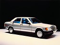 Mercedes Benz 190 E (1982) - das schlichte Design mit dem markanten Heckabschluss wirkt auch heute noch frisch und modern