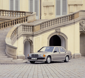 Mercedes-Benz 190 E 2.3-16 (1984) - die Sportlimousine der Baureihe W 201