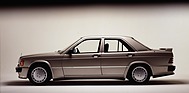 Mercedes Benz 190 E 2.3-16 (1984) - hier in Rauchsilber, eine der beiden Farben, in denen der Wagen ab 1984 erhältlich war