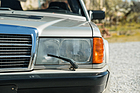 Mercedes-Benz 190 E 2.3-16 "Nürburgring" – Beim verregneten "Race of Champions" durchaus nützlich: die Scheinwerferreinigungsanlage