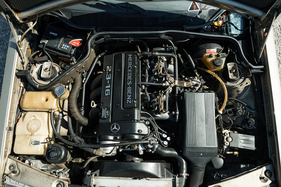 Mercedes-Benz 190 E 2.3-16 "Nürburgring" – Der Vierzylinder blieb für das Rennen unangetastet