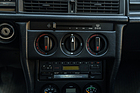 Mercedes-Benz 190 E 2.3-16 "Nürburgring" – Ebenso simple wie logische Heizungsregulierung