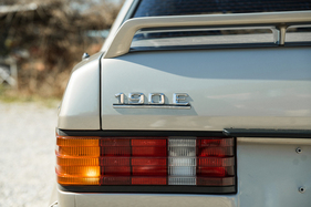 Mercedes-Benz 190 E 2.3-16 "Nürburgring" – Schriftzug links wie bei den biederen Brüdern