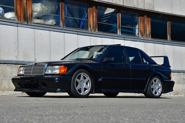 Mercedes-Benz 190 E 2.5-16 EVO 2 (1990) - als Lot 24 angeboten an der Versteigerung der Oldtimer Galerie anlässlich der Swiss Classic World Luzern am 25. Mai 2019