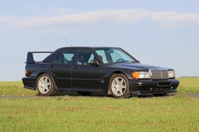 Mercedes-Benz 190 E 2.5-16 EVO II (1990) - als Lot 112 angeboten an der Artcurial "Rétromobile Paris" Versteigerung am 10. Februar 2017
