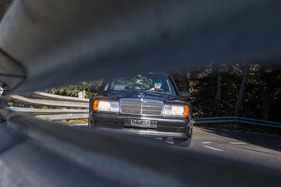 Mercedes-Benz 190 E 2.5-16 Evo 1 (1989) - am Lenkrad fühlt man sich fast wie Klaus Ludwig