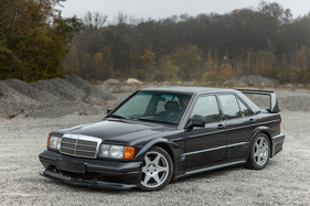 Mercedes-Benz 190 E 2.5-16 Evo II (1990) - als Lot 358 an der Artcurial-Versteigerung anlässlich der Rétromobile Paris am 18./19. März 2022