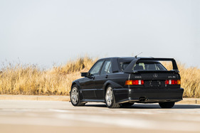 Mercedes-Benz 190 E 2.5-16 Evolution II (1990) - Lot 122 an der RM/Sotheby's Miami Versteigerung vom 1./2. März 2024