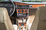 Mercedes-Benz 190 E 2.6 (1987) - breite Mittelkonsole (© Daniel Reinhard, 2017) Mercedes-Benz 190 E 2.6 (1987) - breite Mittelkonsole (© Daniel Reinhard, 2017)