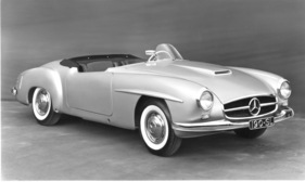 Mercedes-Benz 190 SL (1954) - Prototyp - die Windschutzscheibe kann durch einen kleinen Windschutz ersetzt werden, die Türen sind leichter, so soll der 190 SL 190 km pro Stunde erreichen können)