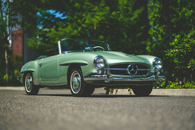 Mercedes-Benz 190 SL (1956) - as lot 208 at the RM/Sotheby's Monterey auction from August 12 to 14, 2021