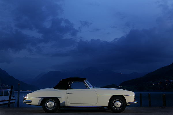 Mercedes Benz 190 SL (1956) - das Dach stört die Eleganz der Karosserieform nicht